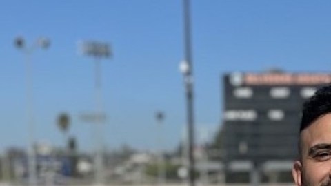 León Barajas te invita a convertirte en salvavidas y a comenzar una carrera en el condado de LA. (Cortesía)