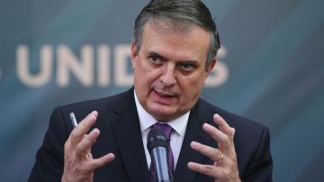 El secretario de relaciones exteriores, Marcelo Ebrard se reunirá  con líderes migrantes.(Getty Images)