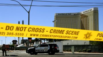 Niño de Las Vegas encontrado muerto en un congelador, arrestan al novio de su madre