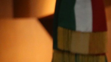 México trasladará a 32 familias al sur de Ucrania por la crisis con Rusia