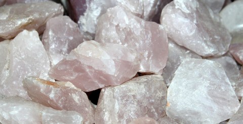 Recupera la confianza y el amor propio con estos 8 cristales