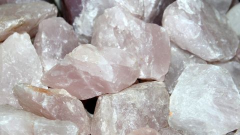 Recupera la confianza y el amor propio con estos 8 cristales