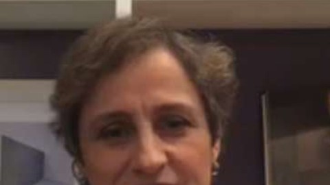 La periodista Carmen Aristegui y el presidente Andrés Manuel López Obrador.