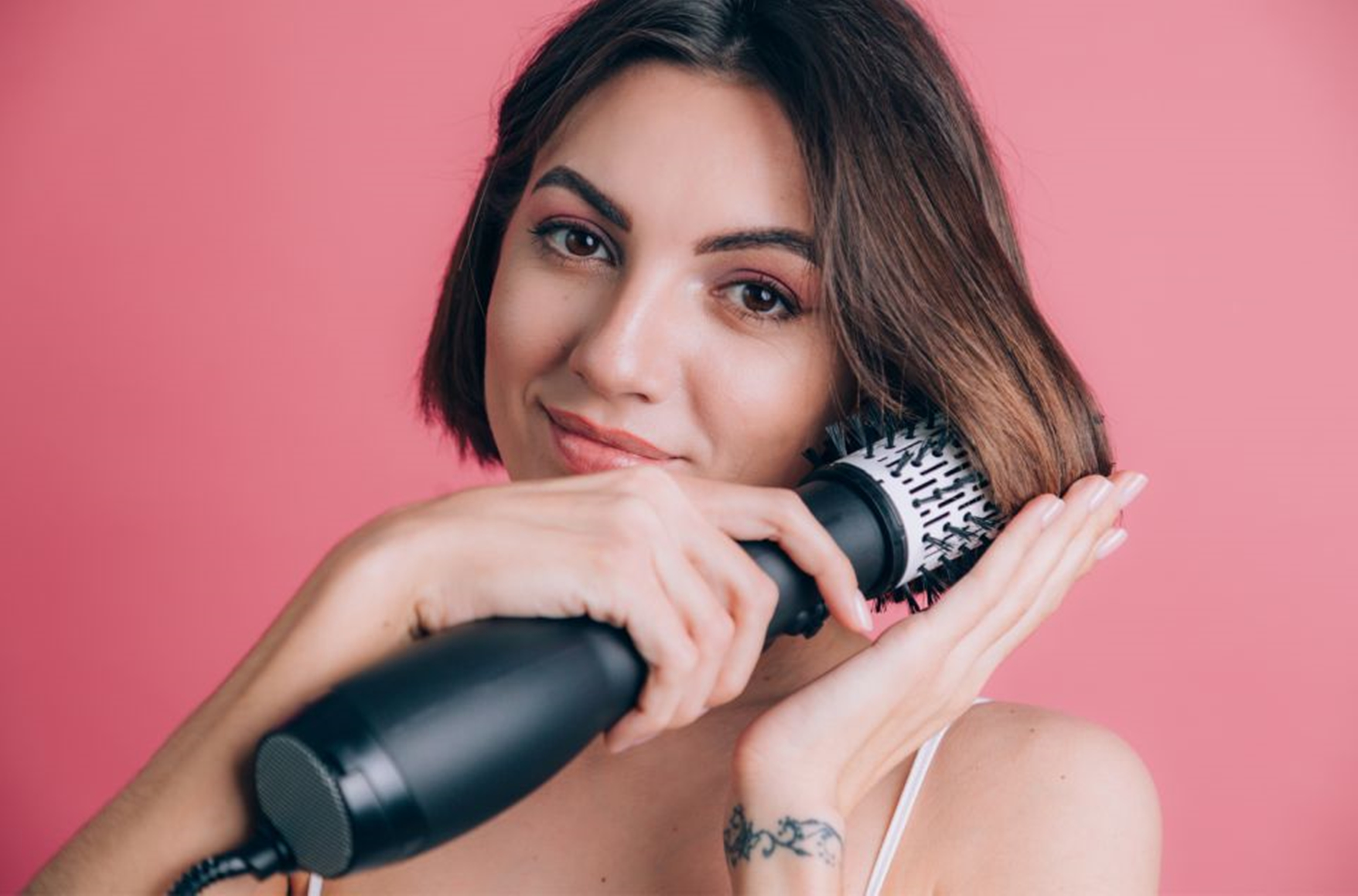 6 cepillos secadores para alisar el cabello y darle volumen a buen precio -  La Opinión