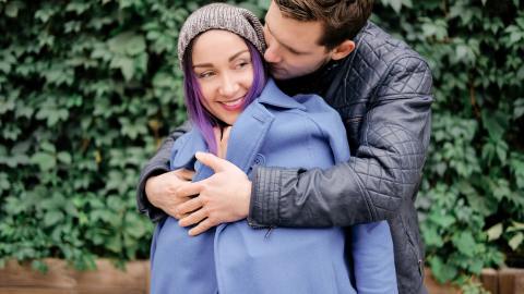 Los hombres del zodiaco tienen formas particulares de demostrar interés.