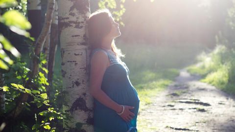 La futura mamá asegura que los jóvenes lo hicieron a propósito