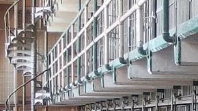 El hombre necesitaba medicamento y quimioterapia para sobrevivir.