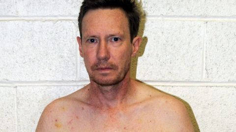Multimillonario que mató a su esposa y huyó a México es sentenciado a 15 años de prisión