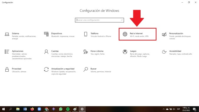 Captura de pantalla del escritorio de Windows mostrando las opciones del menú de inicio.