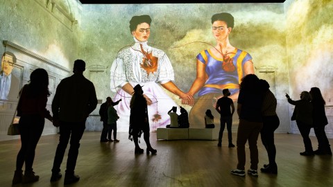 Frida Kahlo es ahora el tema de Lighthouse Immersive, la misma empresa que produjo la experiencia sobre Van Gogh. Foto: Cortesía