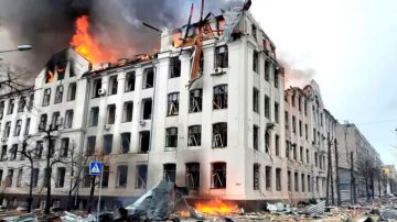 Rusia invade Ucrania: Moscú lanza un asalto aéreo sobre Járkiv, estrecha el cerco sobre Kiev y "toma el control de Jersón"