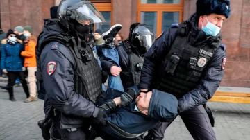 Rusia y Ucrania: miles de detenidos en ciudades rusas en protestas contra la invasión