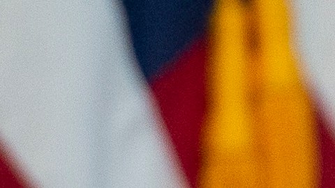 Esposo de Kamala Harris da positivo a COVID y vicepresidenta se "aísla" de eventos públicos