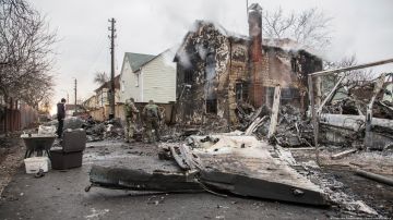 Un avión caza se estrelló contra viviendas en Kiev