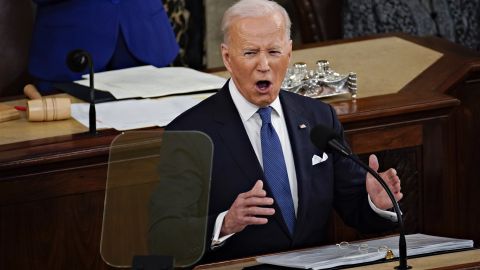 Joe Biden pide aprobar una reforma migratoria "de una vez por todas" en EE.UU.