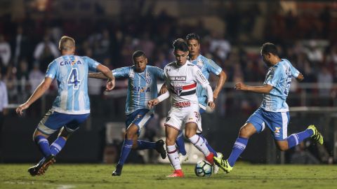 Dos jugadores del Avaí de Brasil fueron despedidos de su equipo por estar involucrados en un tiroteo.