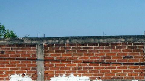La fábrica fue ubicada en una zona rural de la localidad de La Estancia, a 15 kilómetros de San José de Gracia.