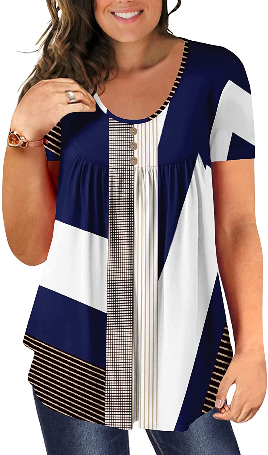 4 blusas plus size casuales para lucir elegante y a la moda - La Opinión