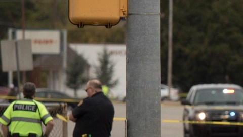 Seis adolescentes mueren en violento choque contra remolque en Oklahoma