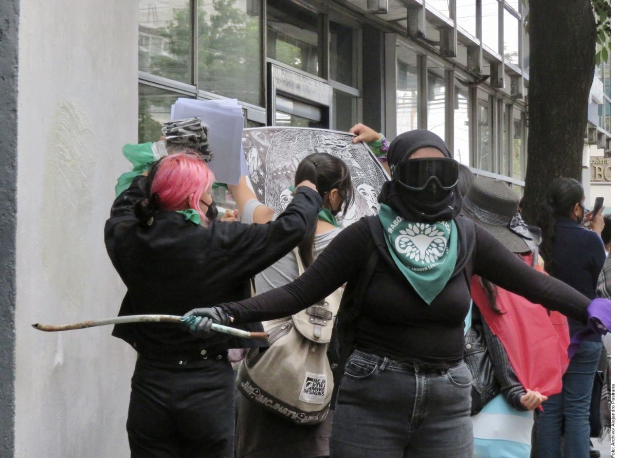 CDMX alerta de marcha violenta por el Día Internacional de la Mujer.