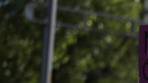 AMLO celebra que marchas por el Día Internacional de la Mujer transcurrieran "en paz"