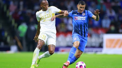 Cruz Azul v Tigres UANL - Torneo Apertura 2021 Liga MX