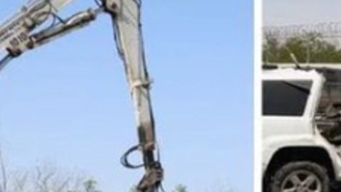 La Fiscalía mexicana realizó un operativo en el que confiscó varias camionetas con blindaje artesanal.