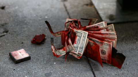 Paquete de dinero teñido para descubrir robo de banco