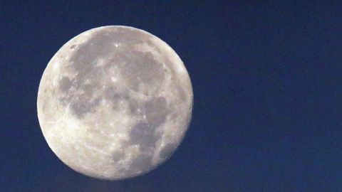 Cohete de basura espacial fuera de control está en curso de colisión con la Luna a más de 5,700 mph