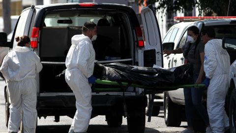 Asesinan a otro periodista en México; sicarios entran a su casa y lo acribillan