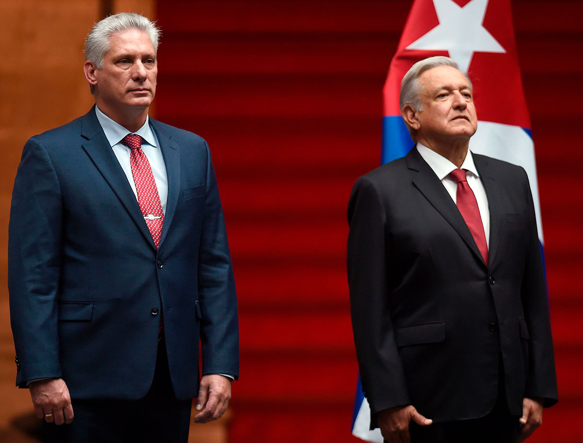 El Presidente De Cuba, Miguel Díaz-Canel, Saluda La Próxima Primera ...