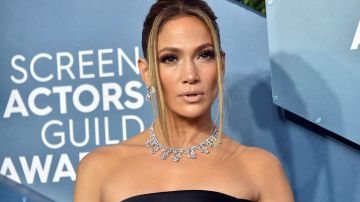 Jennifer Lopez se muestra sin una gota maquillaje en Instagram y comparte el secreto de su belleza