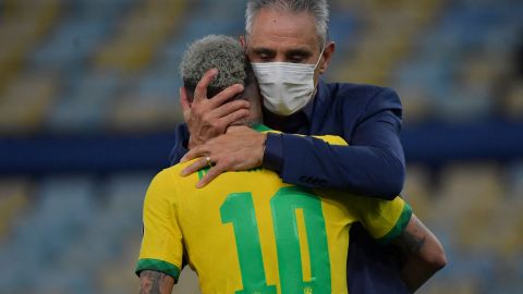 Aseguran que Neymar ha ido borracho a los entrenamientos.