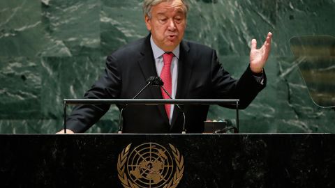 ONU pide una pausa en los combates en Ucrania para establecer corredores humanitarios