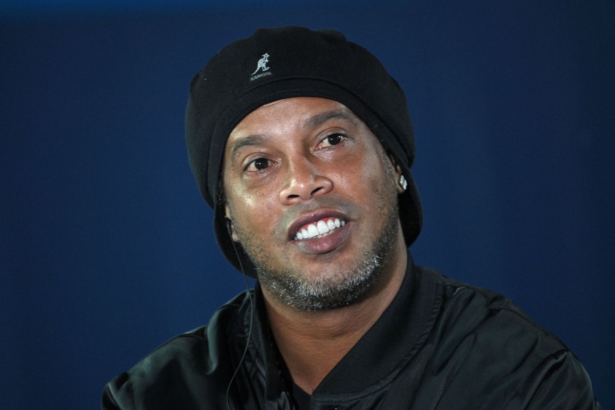 Ronaldinho Le Lanzó Flores A México Y Habló De Su Experiencia En Los Gallos Blancos De Querétaro 5876