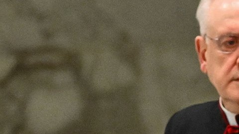 Papa Francisco pide oraciones y "acompañar" a todos los ucranianos que sufren los bombardeos rusos