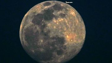 Basura espacial "misteriosa" en camino de estrellarse contra la Luna a 5,800 mph el viernes