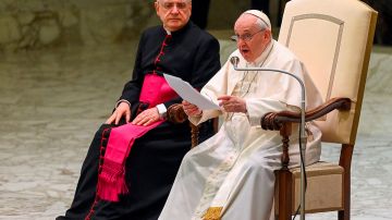 El papa Francisco repudia la guerra en Ucrania y pide que se busque "seriamente" la paz
