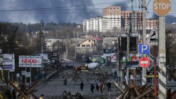 Rusia bombardea Irpin, cerca de Kiev