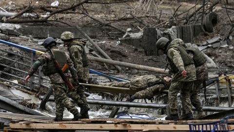 Ataque ruso a base militar de Ucrania deja al menos 35 muertos y 134 heridos