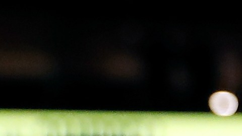 Ryan García (d) es felicitado por el Canelo Álvarez (i) después de vencer a Luke Campbell el 2 de enero de 2022.