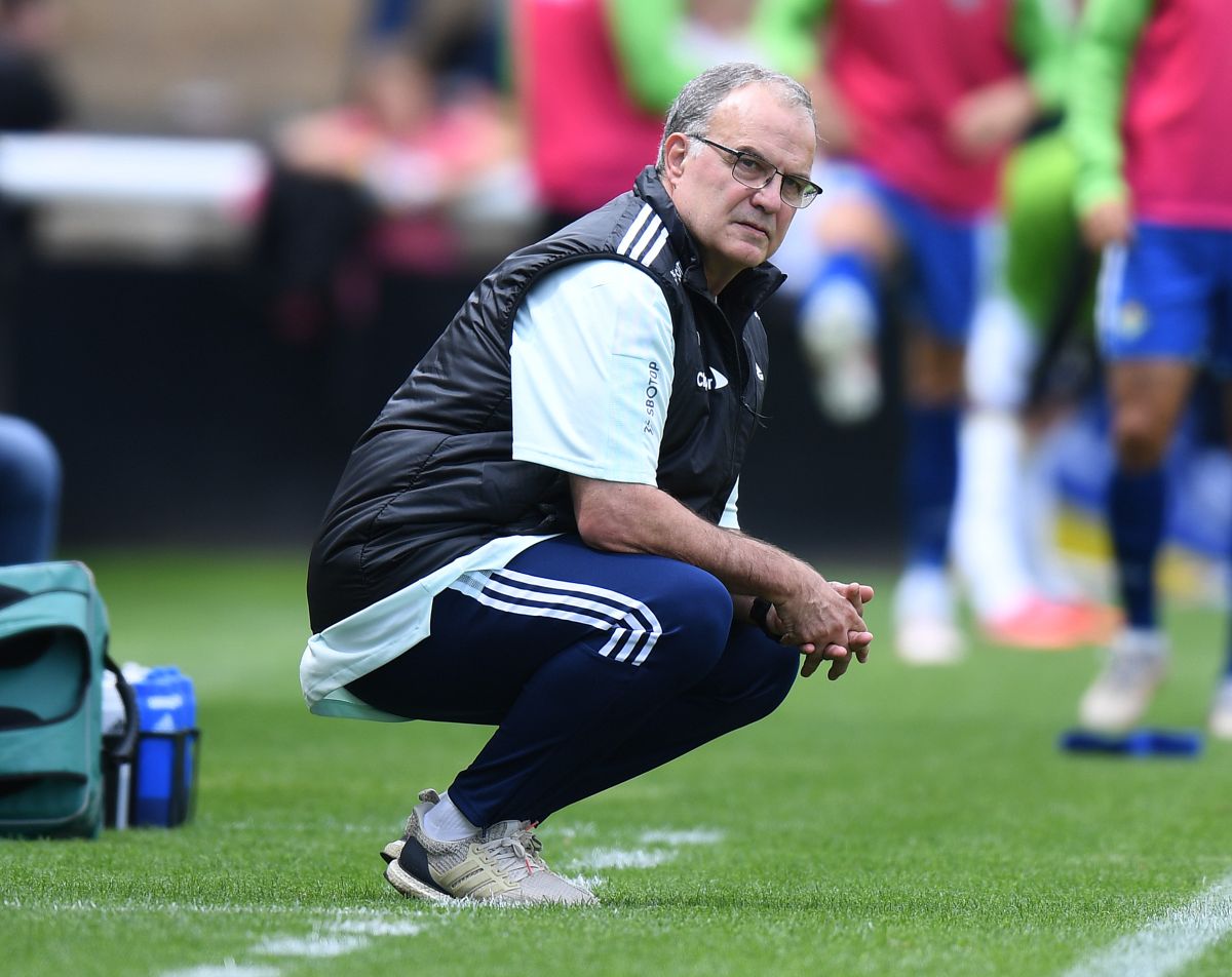 The Mexican team will not be in the hands of Marcelo Bielsa and any foreigner for the 2026 World Cup, according to reports