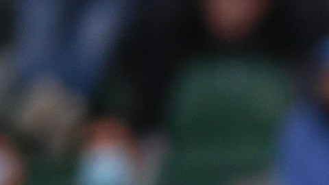 Akapo denunció que fanáticos del Granada le hicieron sonidos como un mono.