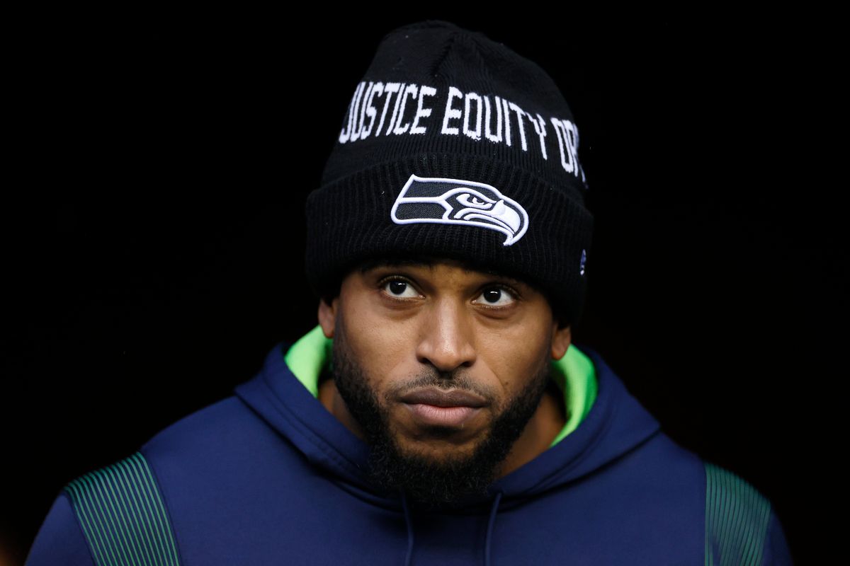 Bobby Wagner, de 31 años, fue el tercer jugador con más tacleadas totales en la temporada 2021.