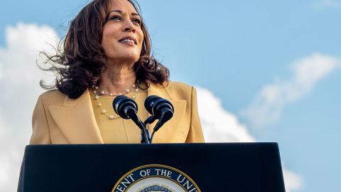 Kamala Harris se reunirá con refugiados ucranianos durante su viaje a Polonia y Rumania