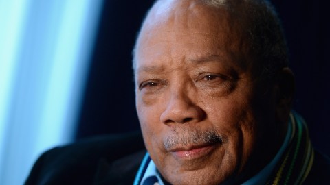 Quincy Jones es una leyenda de la música, ha logrado marcar la diferencia tanto con su música como su talento para producir y dirigir.