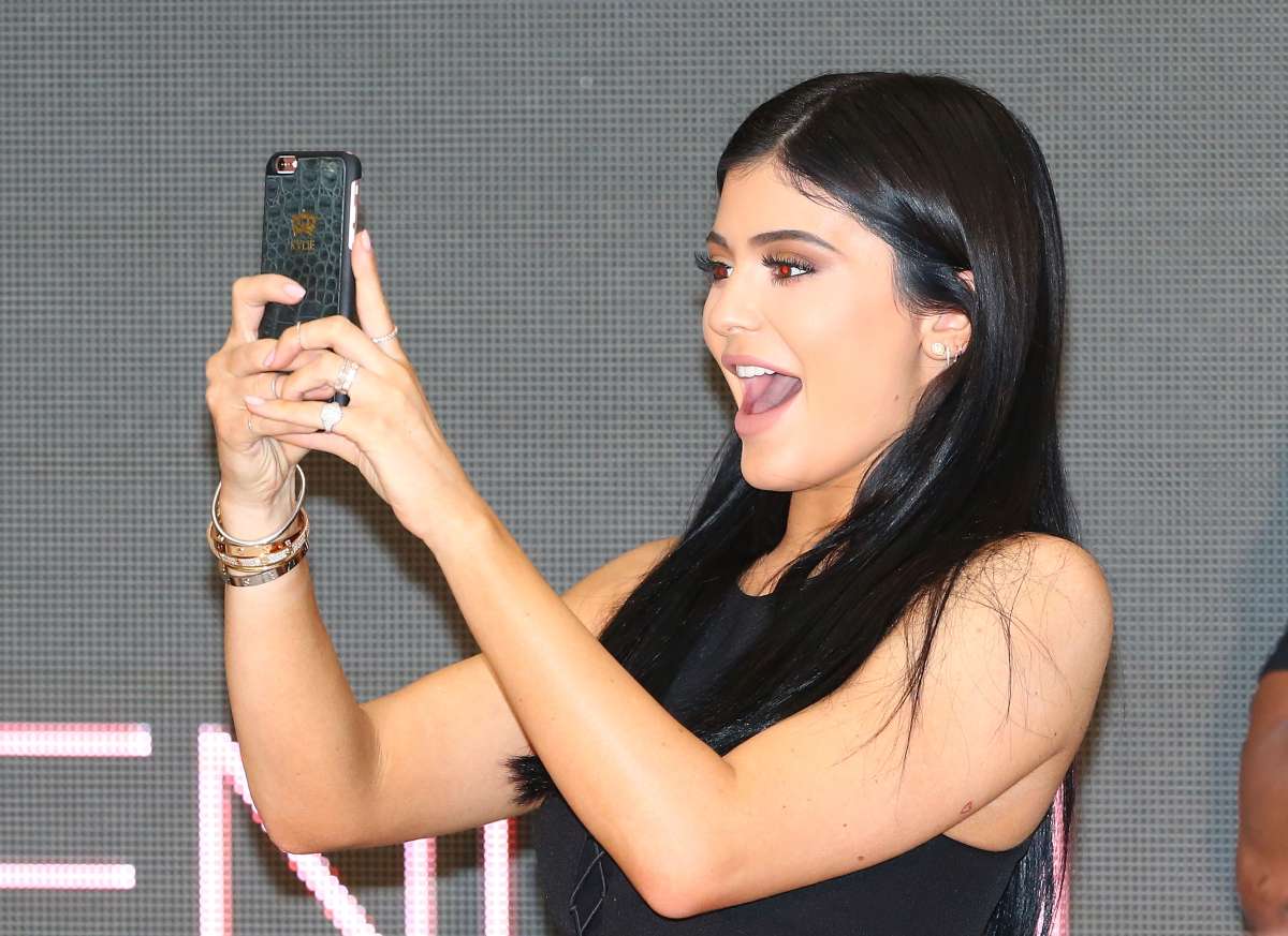 Como Se Llama La Hija De Kylie Jenner Siempre no! Kylie Jenner le cambia el nombre a su hijo y las redes se  inundan de memes - La Opinión