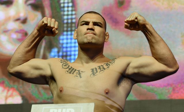 El excampeón de la UFC Caín Velásquez le habría disparado a un hombre sospechoso de abusar sexualmente de un familiar