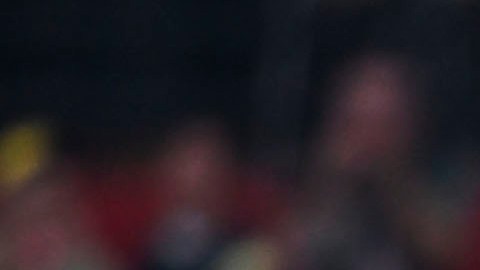 Los jugadores del América hicieron piña alrededor de técnico interino Fernando Ortiz en la goleada al Toluca.