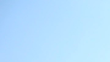 Elementos de seguridad custodiaban la entrada al Estadio Azteca.